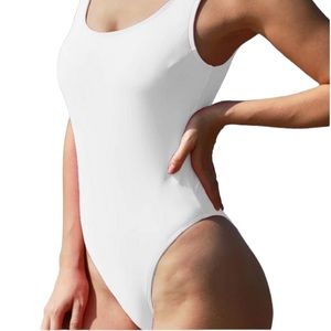 SUMMER MAE 1980’s 90’s Y2K inspired white U-Back One Piece Swimsuit NWT